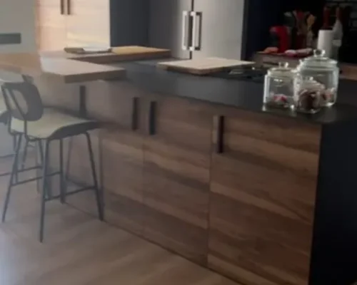 AP1GczOo3W4P7JAgAzL7gyzVbix8b_bx